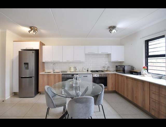 2 BEDROOM APARTMENT FOR SALE IN GOLDEN FIELDS ESTATE